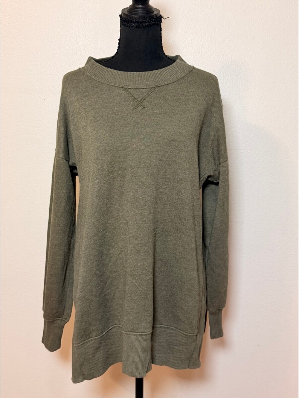 Aerie Olive Green Sweatshirt XS Fall